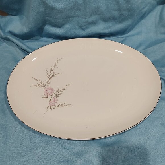 16" Oval Serving Platter Genevieve by MIKASA - Picture 1 of 7